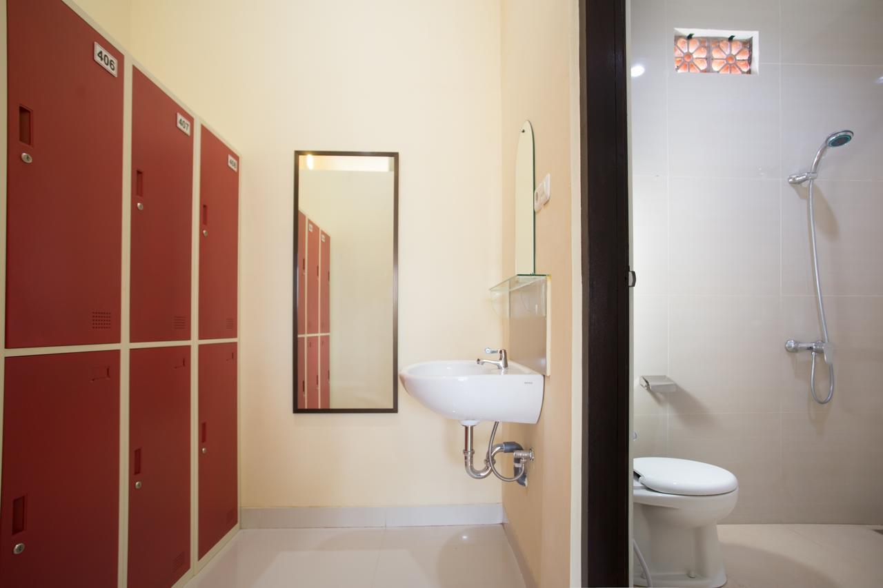 V Canggu Dormitory מראה חיצוני תמונה
