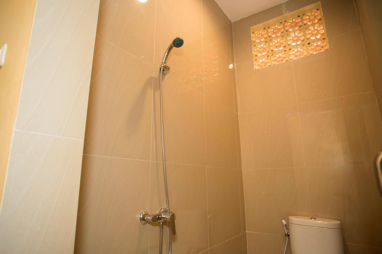 V Canggu Dormitory מראה חיצוני תמונה